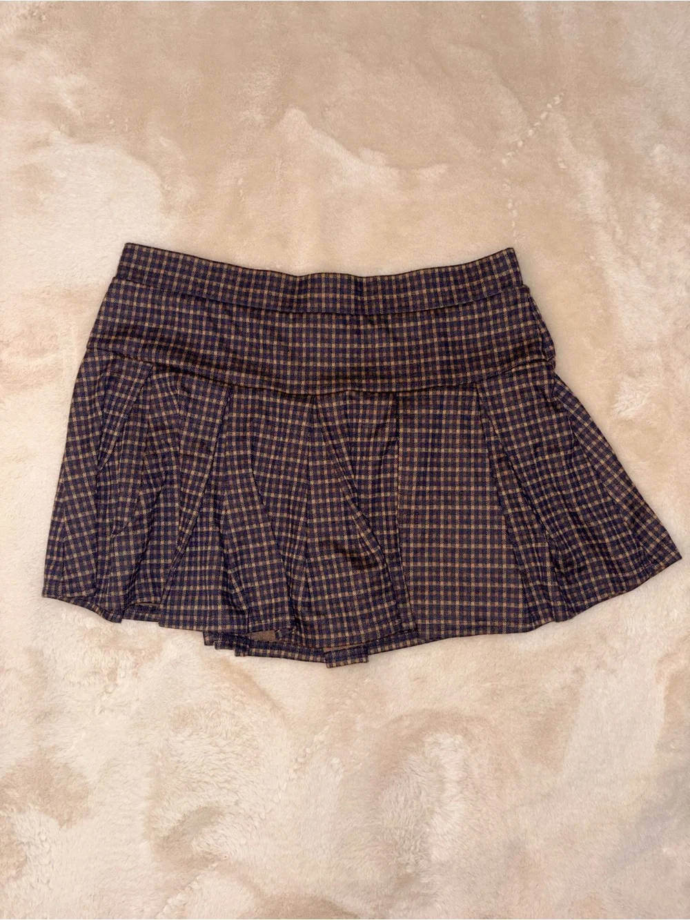American Eagle Outfitters Plaid Pleated Mini Skirt - Navy and Brown